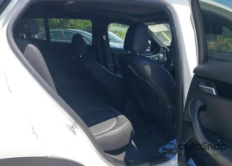 2022 BMW X2 Sdrive28I z USA, uszkodzony, nr VIN WBXYH9C00N5U81053